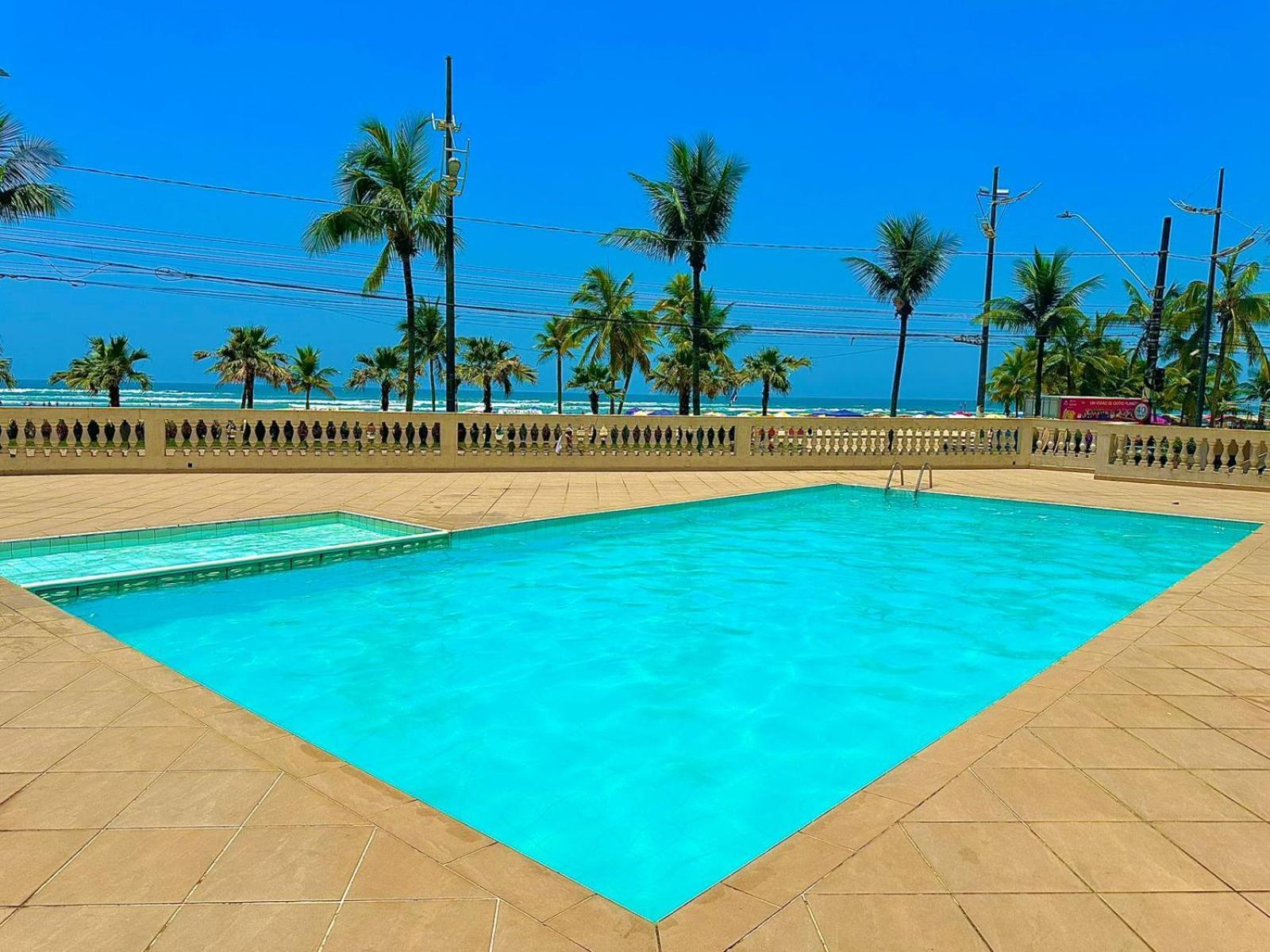 Apartamento Frente Ao Mar Com Varanda E Piscina Praia Grande  Exterior photo